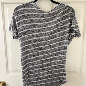 Forever 21 Gray Short Sleeve Relaxed Tee